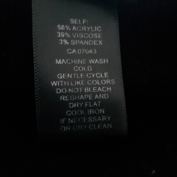 2/$35 Sale CABLE & GAUGE Relaxed Fit Blk Long Slv Fleecy Jersey Top SzM - Picture 4 of 7